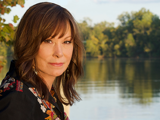 photograph of Suzy Bogguss